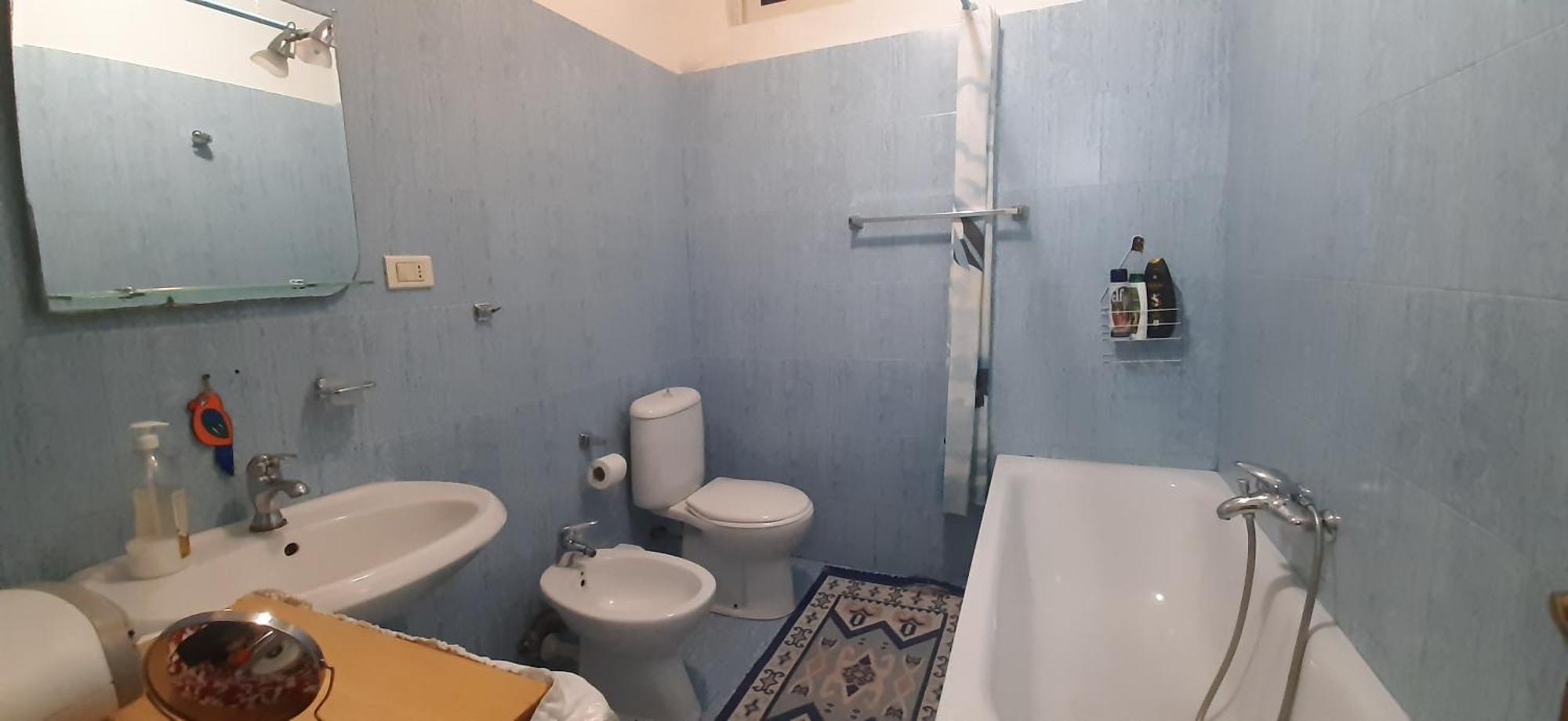 Enki'S Guesthouse Tirana Extérieur photo