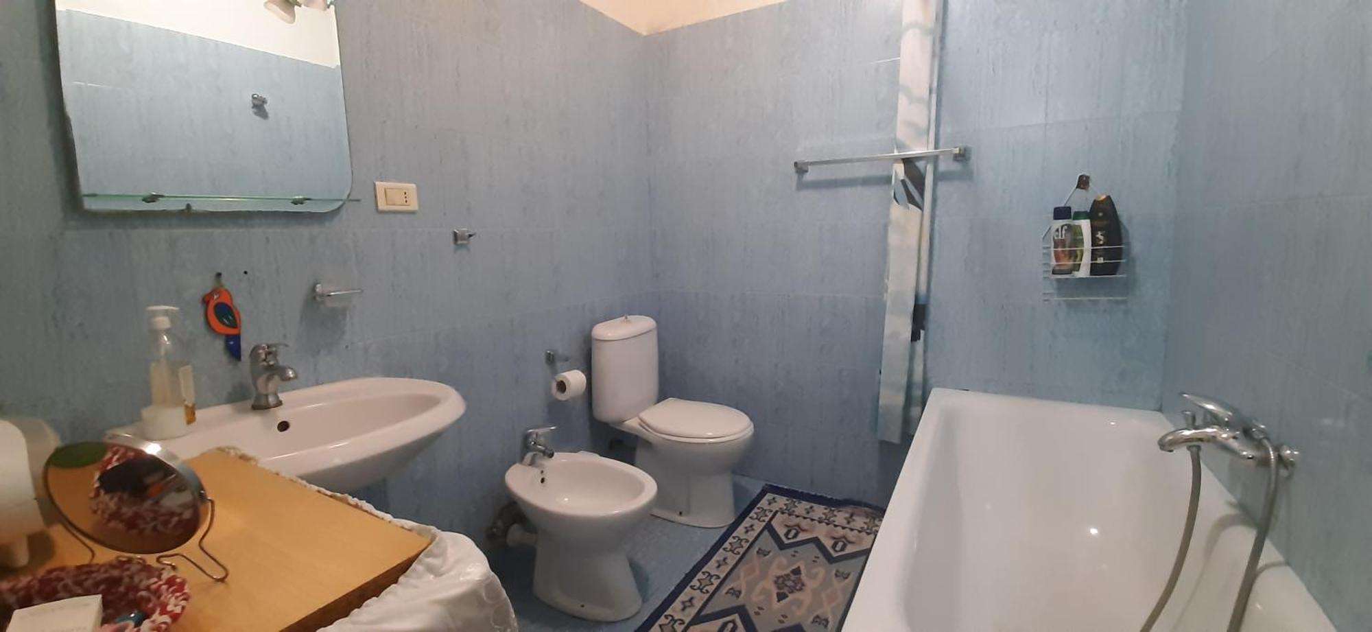 Enki'S Guesthouse Tirana Extérieur photo